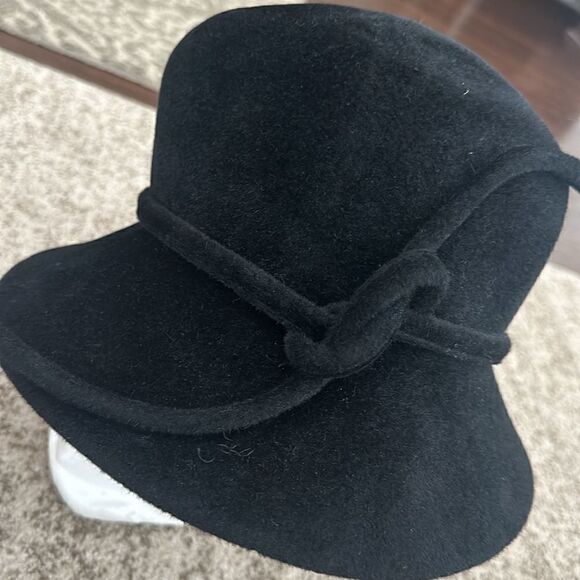 Matzo Black 100% Rabbit Bucket Knot Hat  O/S